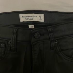 Abercrombie Ankle Straight Ultra High Rise Pants